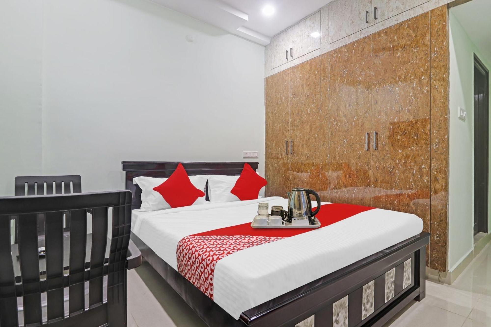 Hotel O Hanuma Residency Sururnagar Bagian luar foto