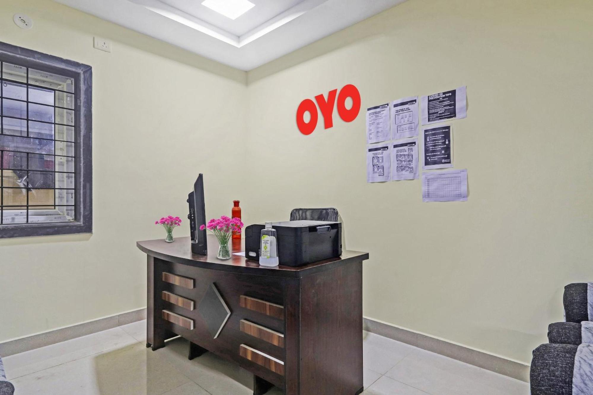 Hotel O Hanuma Residency Sururnagar Bagian luar foto