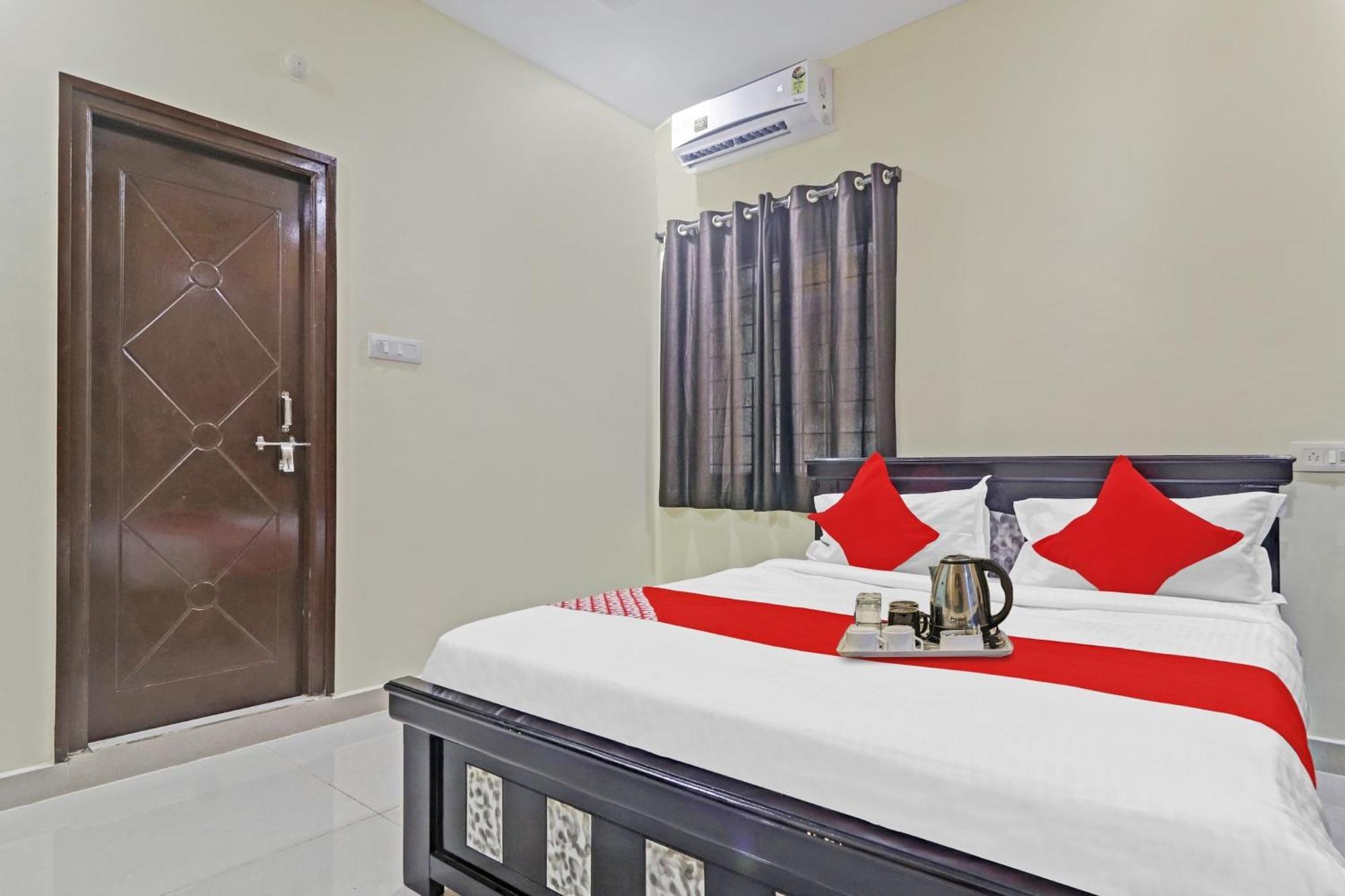 Hotel O Hanuma Residency Sururnagar Bagian luar foto