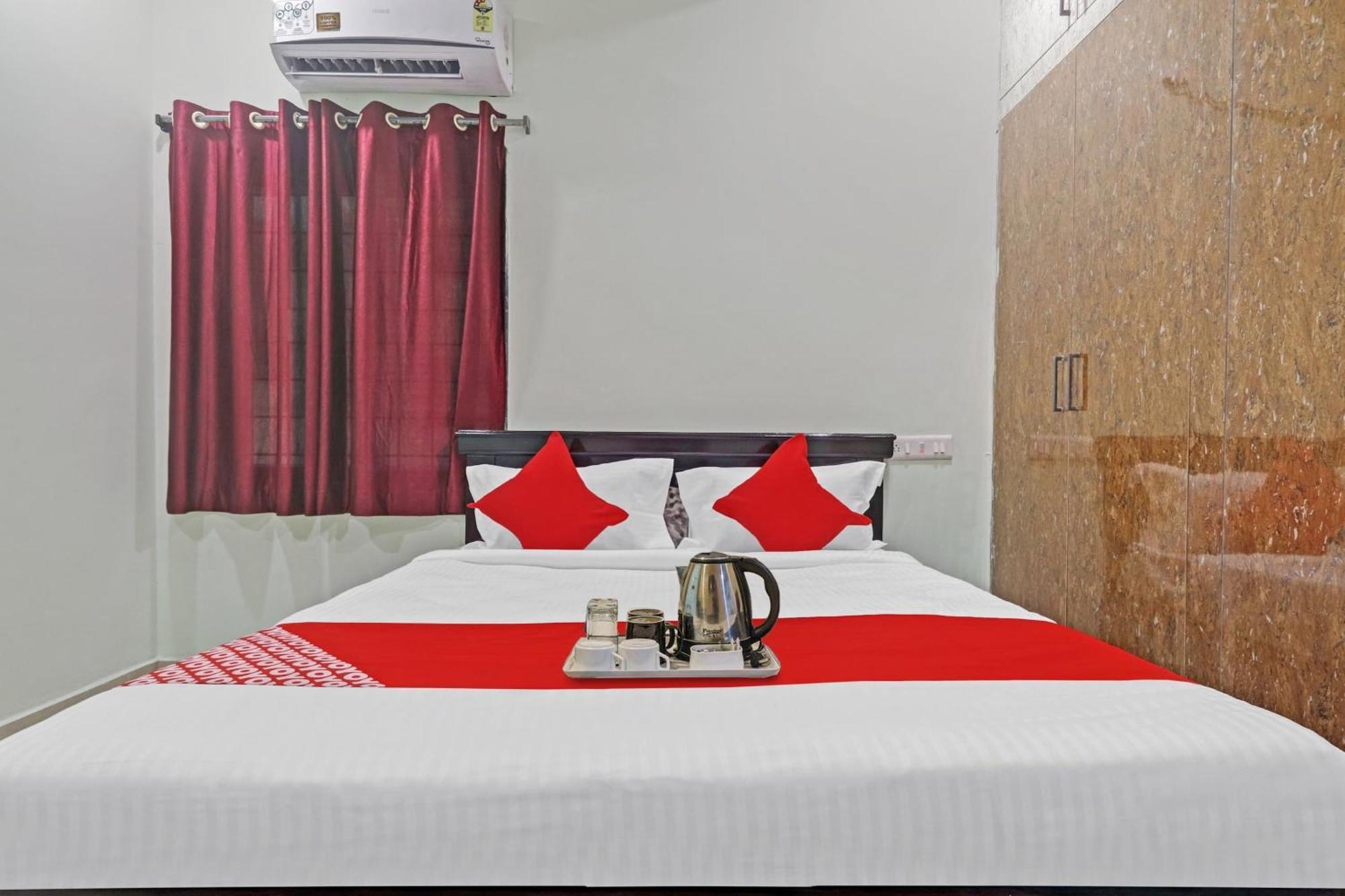 Hotel O Hanuma Residency Sururnagar Bagian luar foto
