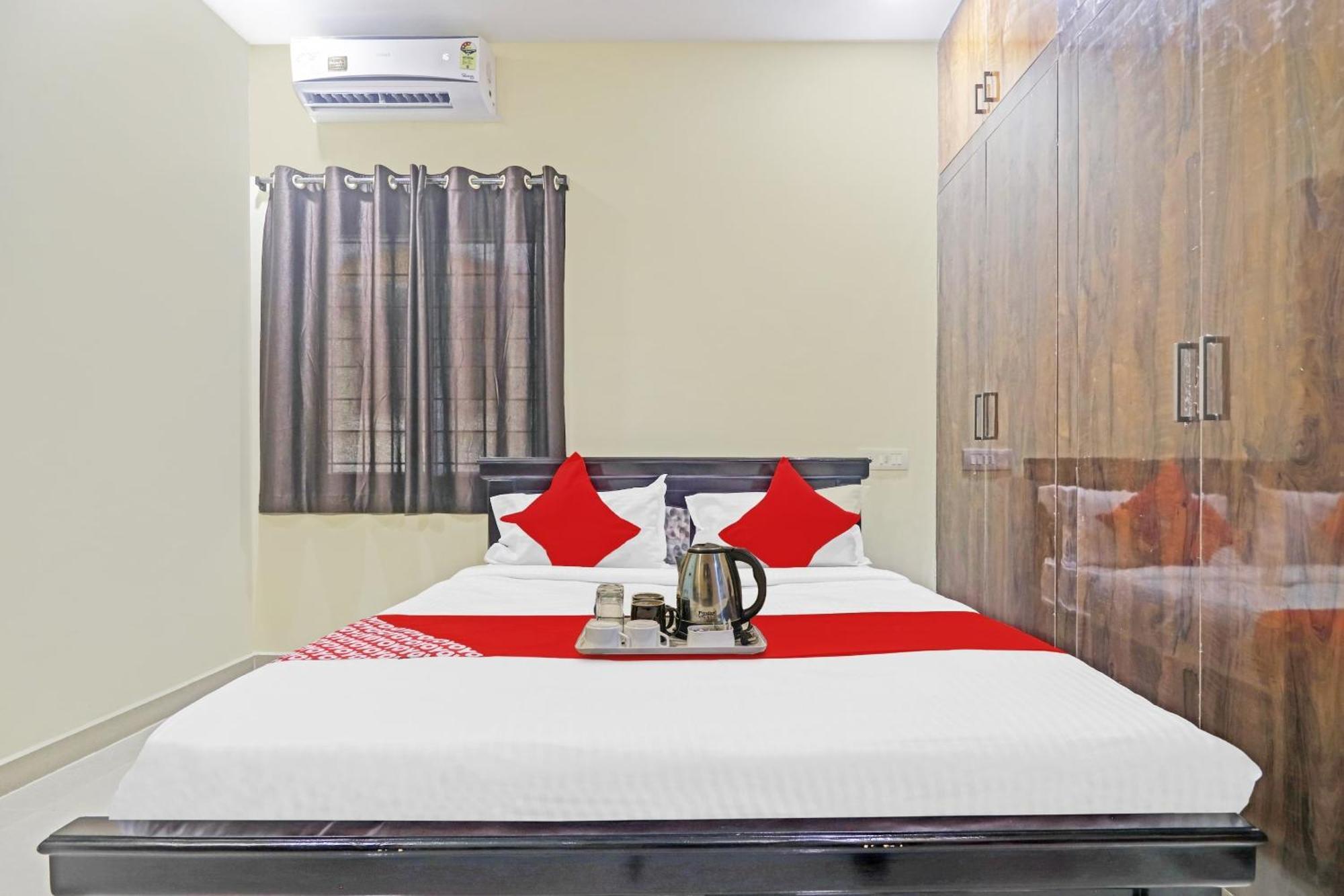 Hotel O Hanuma Residency Sururnagar Bagian luar foto